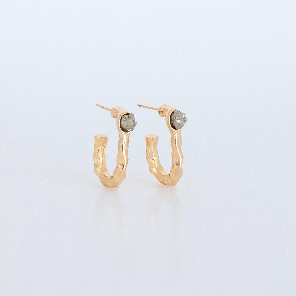 Brinco Pirita Banhado a Ouro 18k